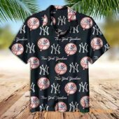 New York Yankees Classic Emblem Hawaiian Shirt