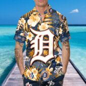 Detroit Tigers Iconic Logo Hibiscus Hawaiian Shirt Mockup Front Man - TeeAloha