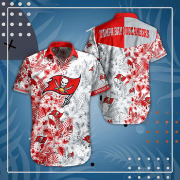 Tampa Bay Buccaneers Tropical Buccaneer Hawaiian Shirt